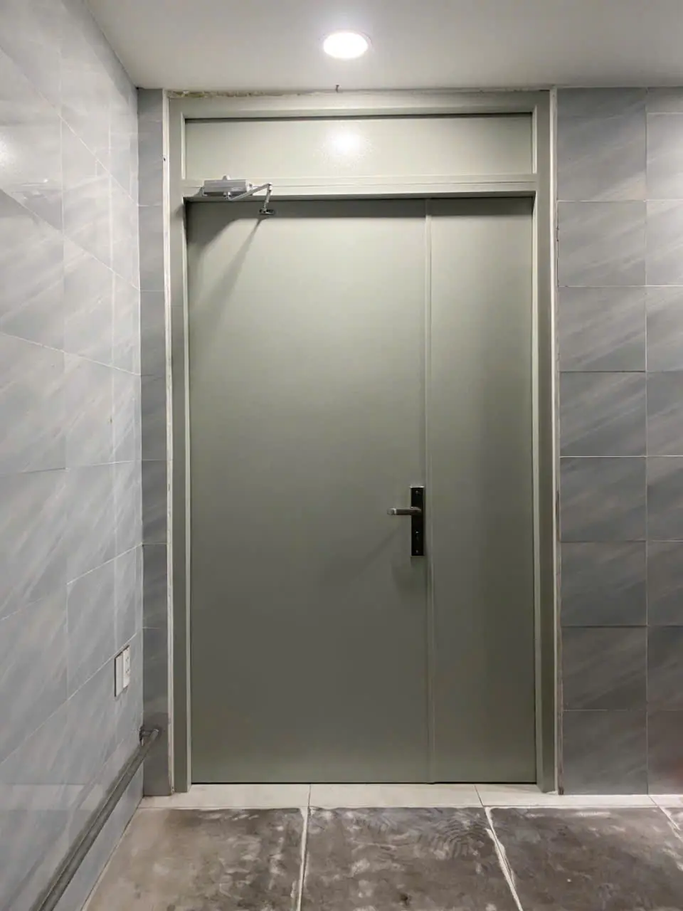 CỬA THÉP CHỐNG CHÁY EI70, EI90 TẠI HOABINHDOOR